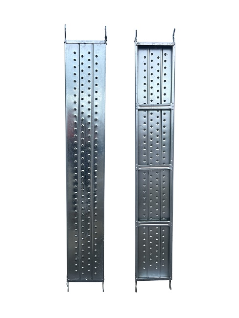 Настил перфорированный оцинкованный для строительных лесов 0,3х3,0 м фото 1